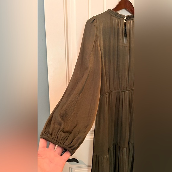 Skies Are Blue Long Sleeve Olive Dress Medium BOHO Country Chic Elegant Gorgeous - Picture 3 of 8